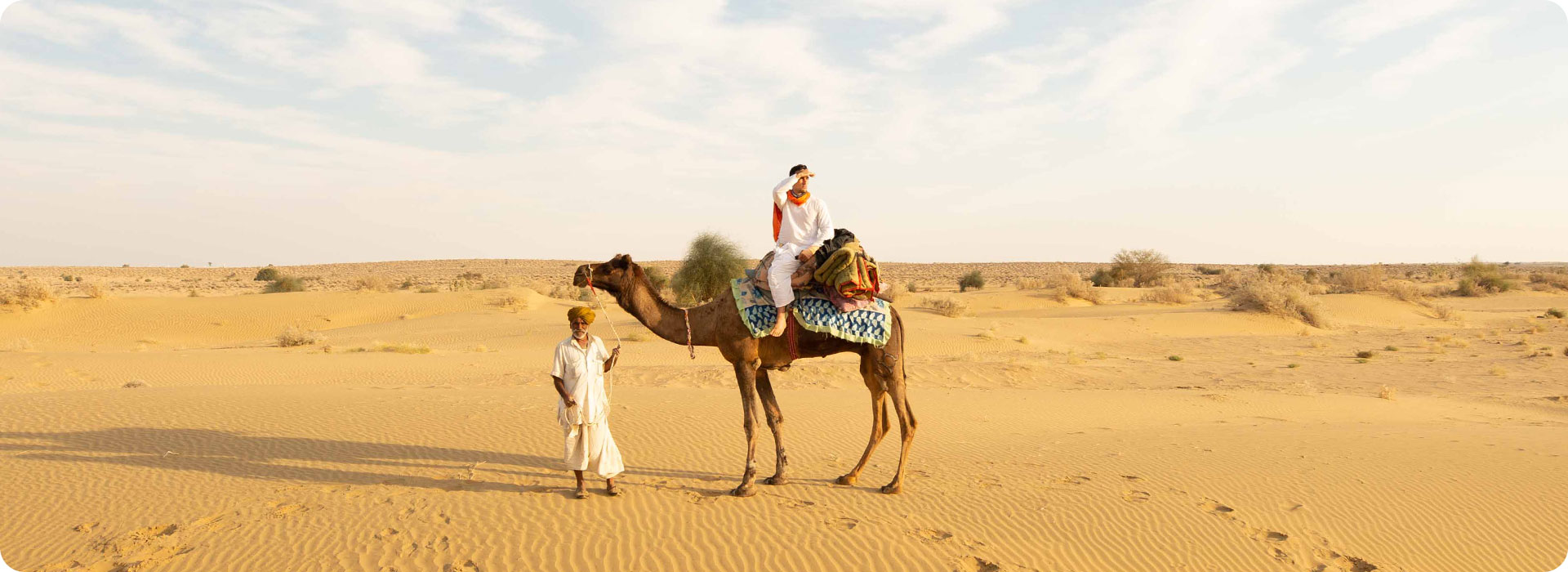 camel-safari-in-jaisalmer-trotters-tours