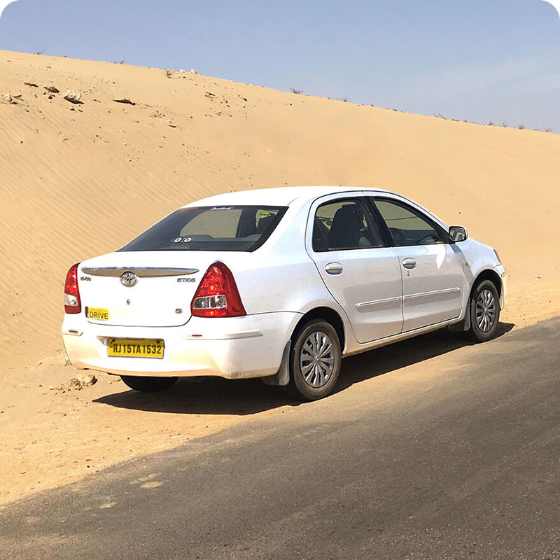 taxi-service-in-jaisalmer-trotters-tours-mobile